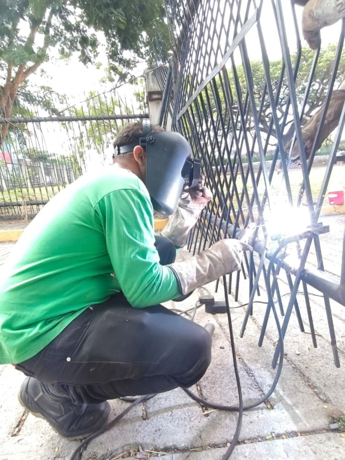 Refuerzan seguridad y conservación del Parque Santos Michelena
