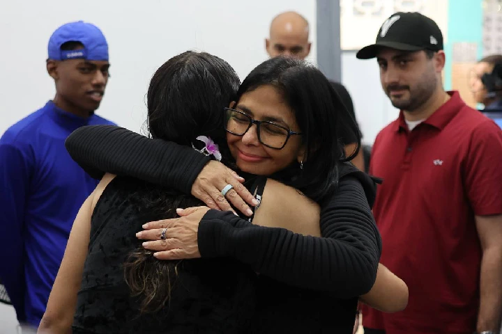 Presidenta (E): Los venezolanos siempre sacamos lo mejor en momentos de emergencia