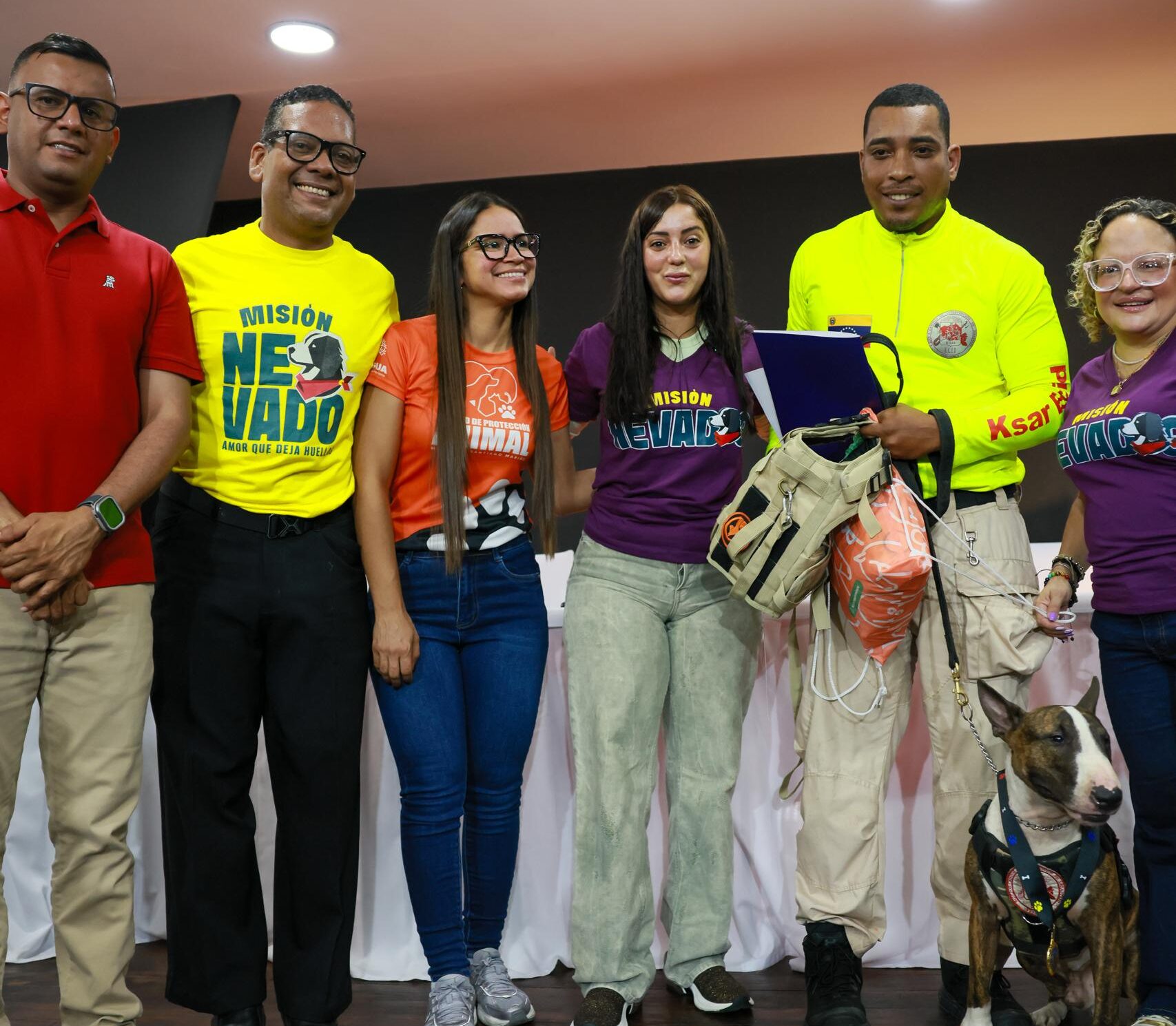 12 binomios K-9 fueron reconocidos por el GBA