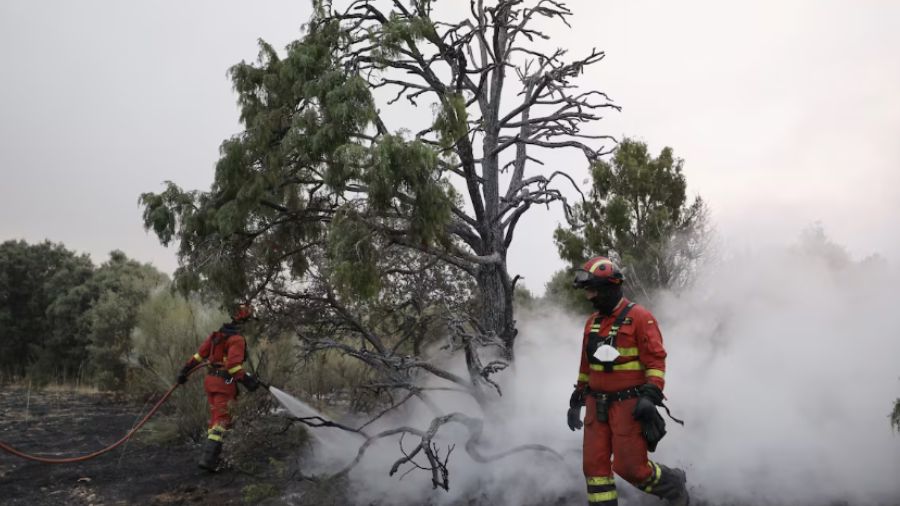 España levanta emergencia por incendios cerca de Madrid