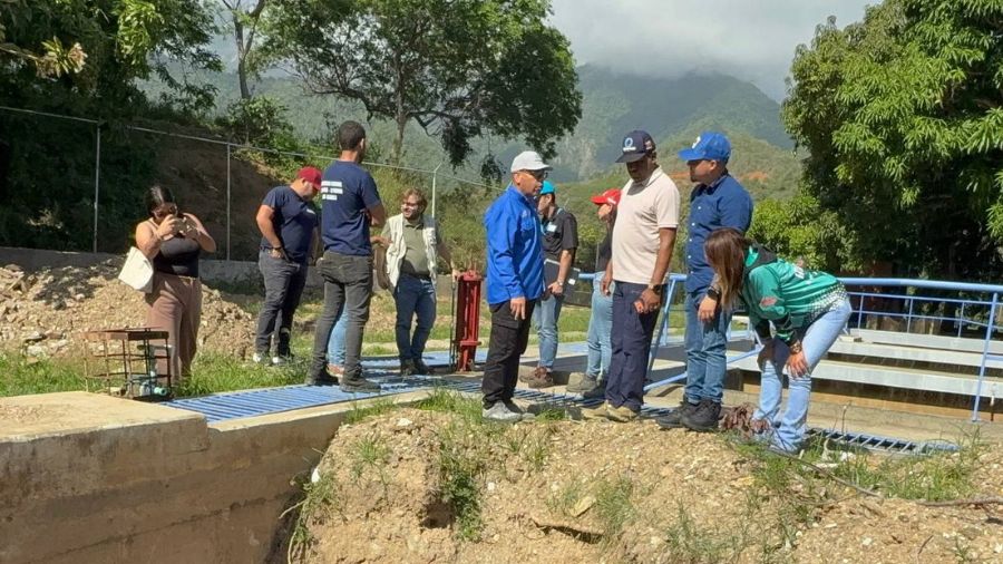 Gobierno, Unicef y CAF diseñan programa para rehabilitar infraestructura hídrica en La Guaira