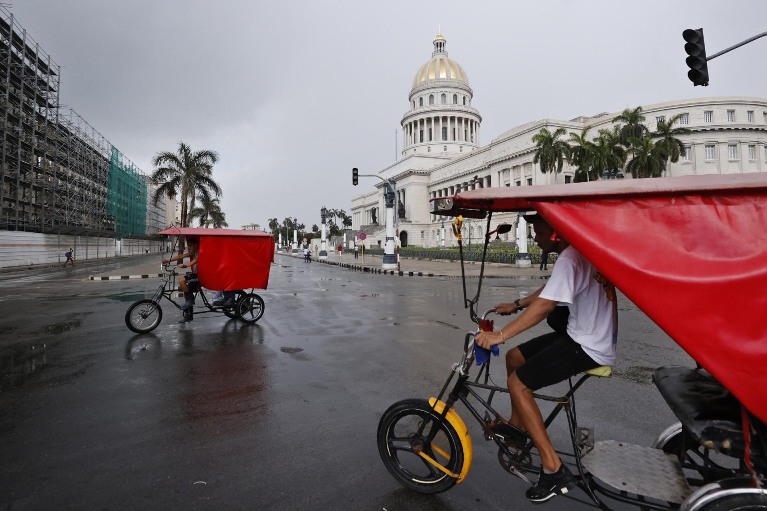 Restituyen servicio eléctrico en Cuba