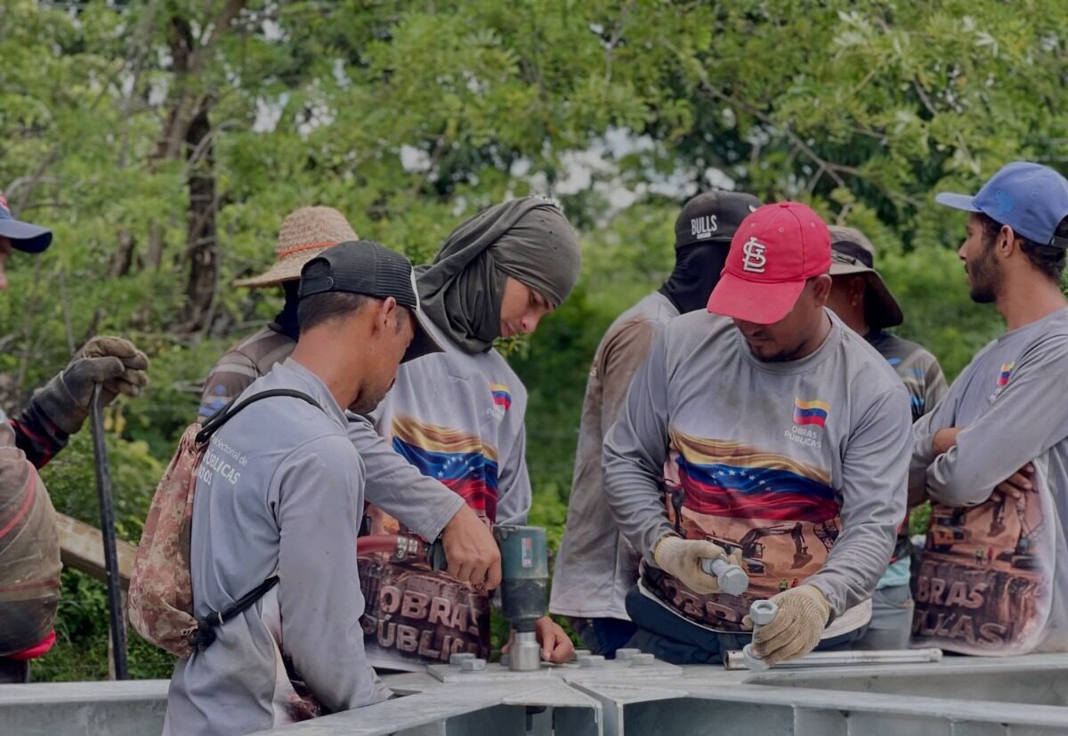 Troncal 11 avanza hacia su reconexión con nuevo puente modular