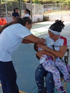 Plan Venezuela Renace garantizó más de 700 beneficios médicos y sociales en Revenga