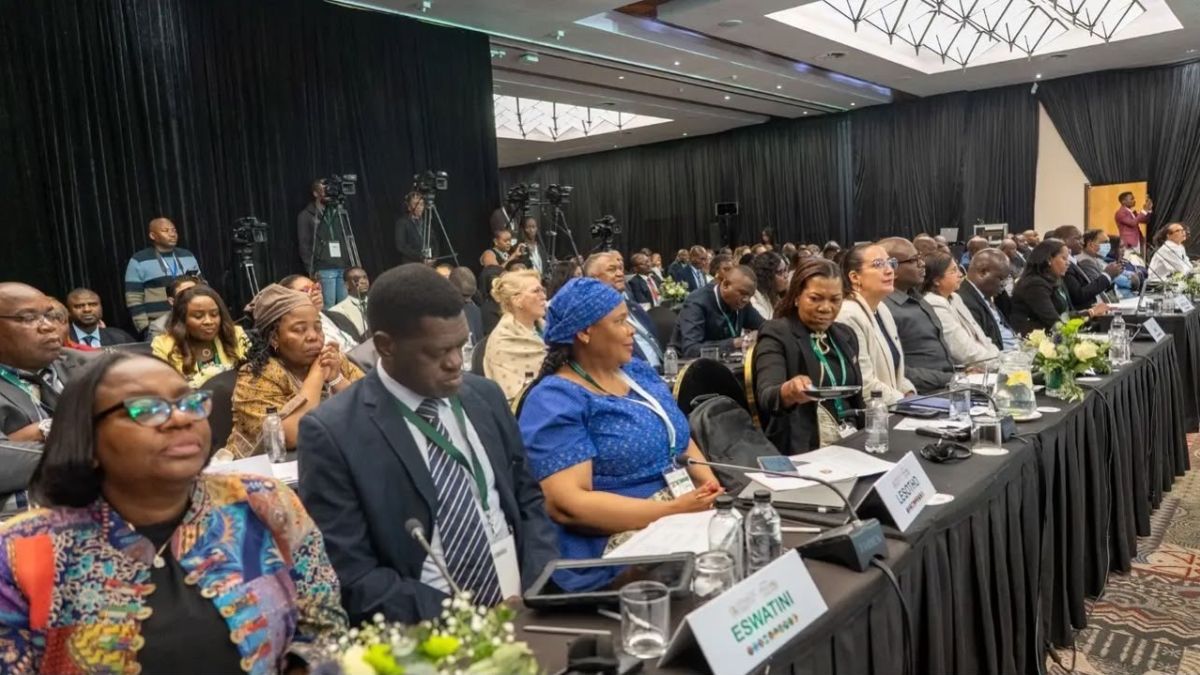Venezuela se suma al debate por la salud en África Austral