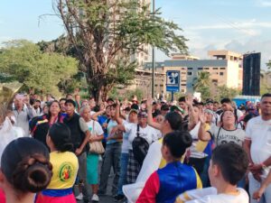 Aragüeños desbordaron Maracay durante  Marcha Para Jesús
