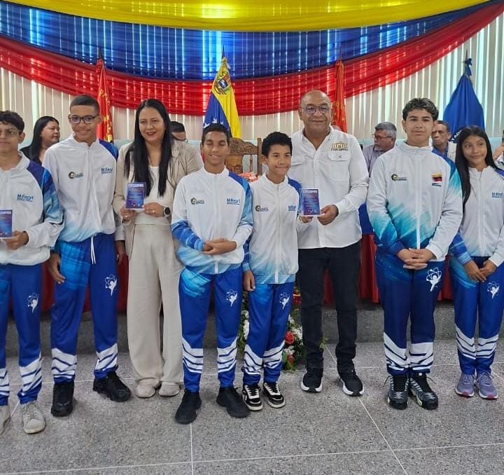 Cleba homenajeó a Fundacite Aragua por su trigésimo séptimo aniversario