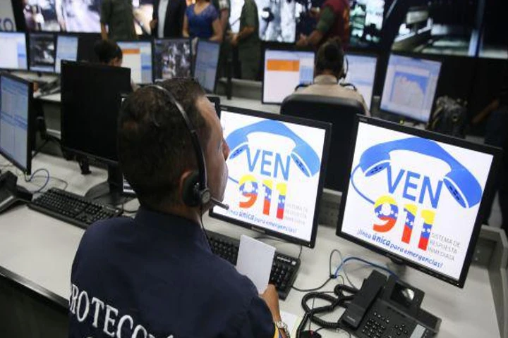 Líneas 0800 Caracas y Ven 911 activadas para atender reporte de afectaciones por lluvias