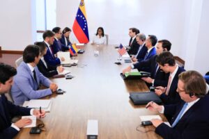 Presidenta Delcy Rodríguez dirige encuentro con delegación de alto nivel proveniente de EEUU