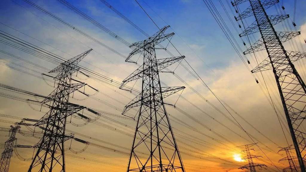 Ecuador reanuda importación de electricidad desde Colombia