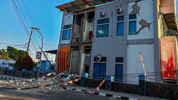 Nuevo terremoto de 6,9 sacudió a Indonesia en menos de 24 horas