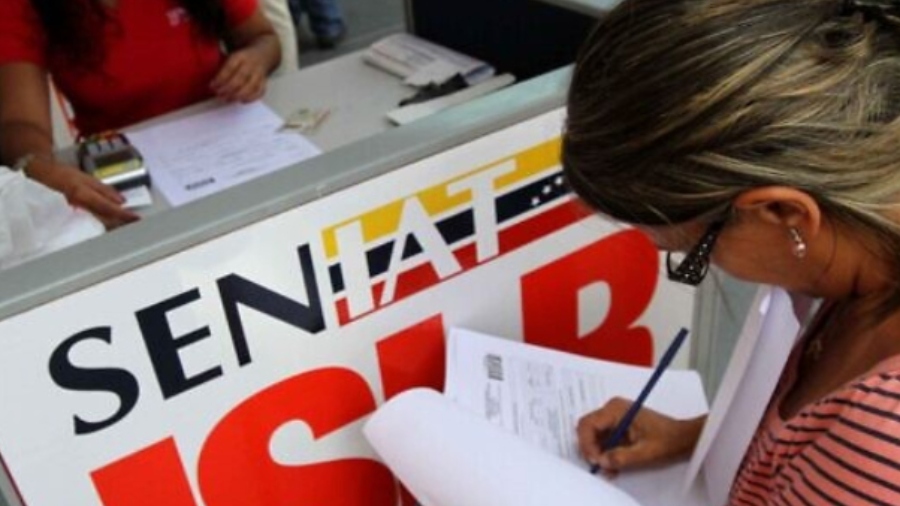 Seniat prohíbe sancionar a comercios por falta de exhibición del RIF impreso y otros documentos