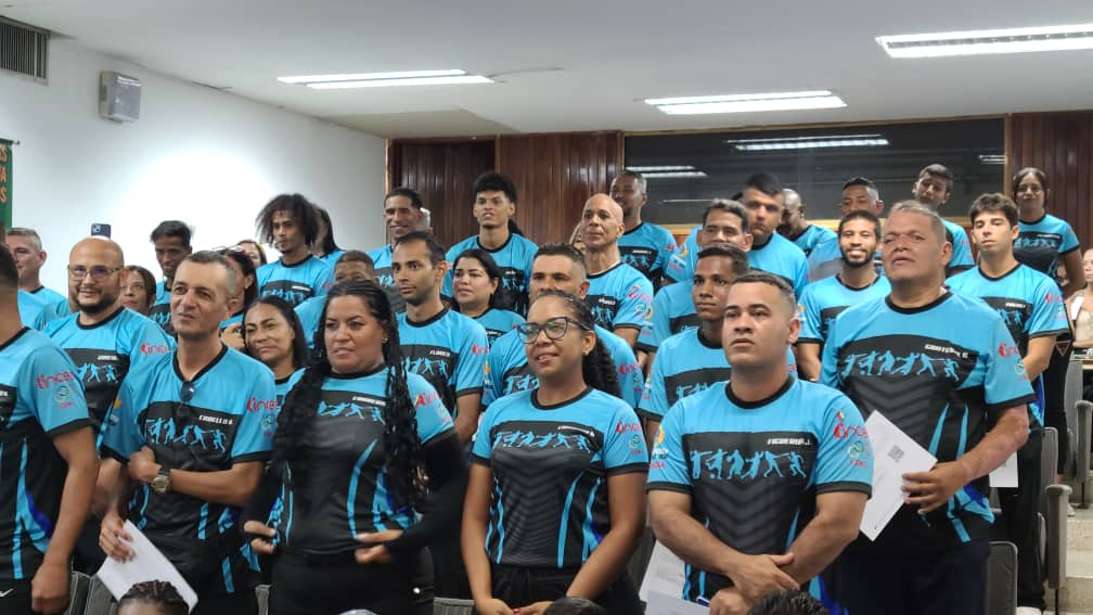 Inces Aragua graduó primera promoción de entrenadores deportivos
