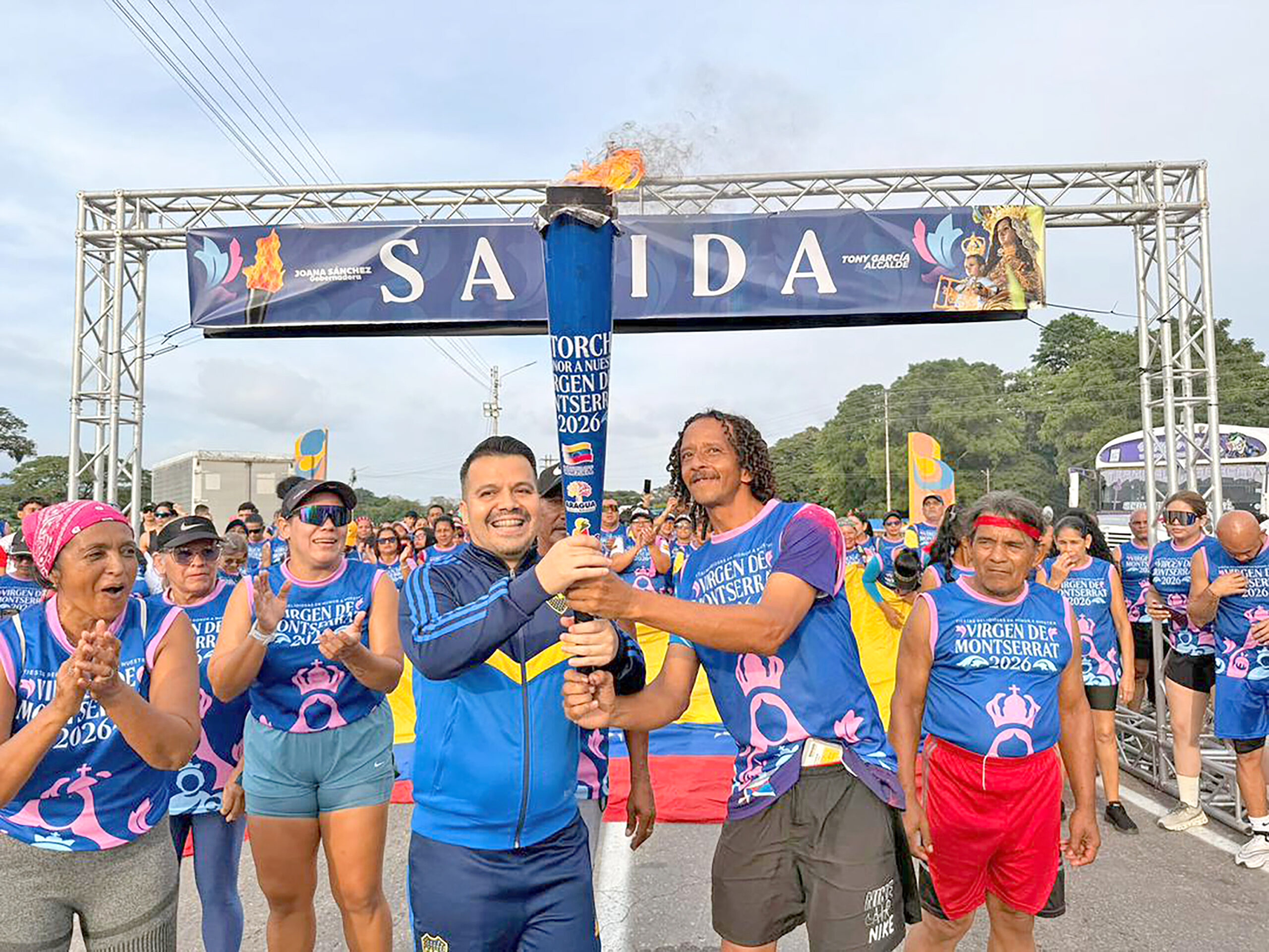 Santacrucenses rindieron homenaje a la Virgen de Montserrat