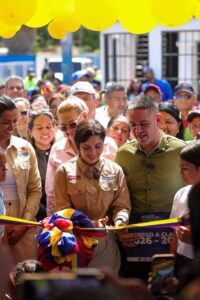 Reinaugurados planteles educativos totalmente rehabilitados en FLA