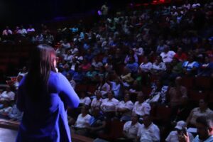 Seminario «Nuevos Desafíos para el Trabajo Social Integral» capacitó a más de mil participantes