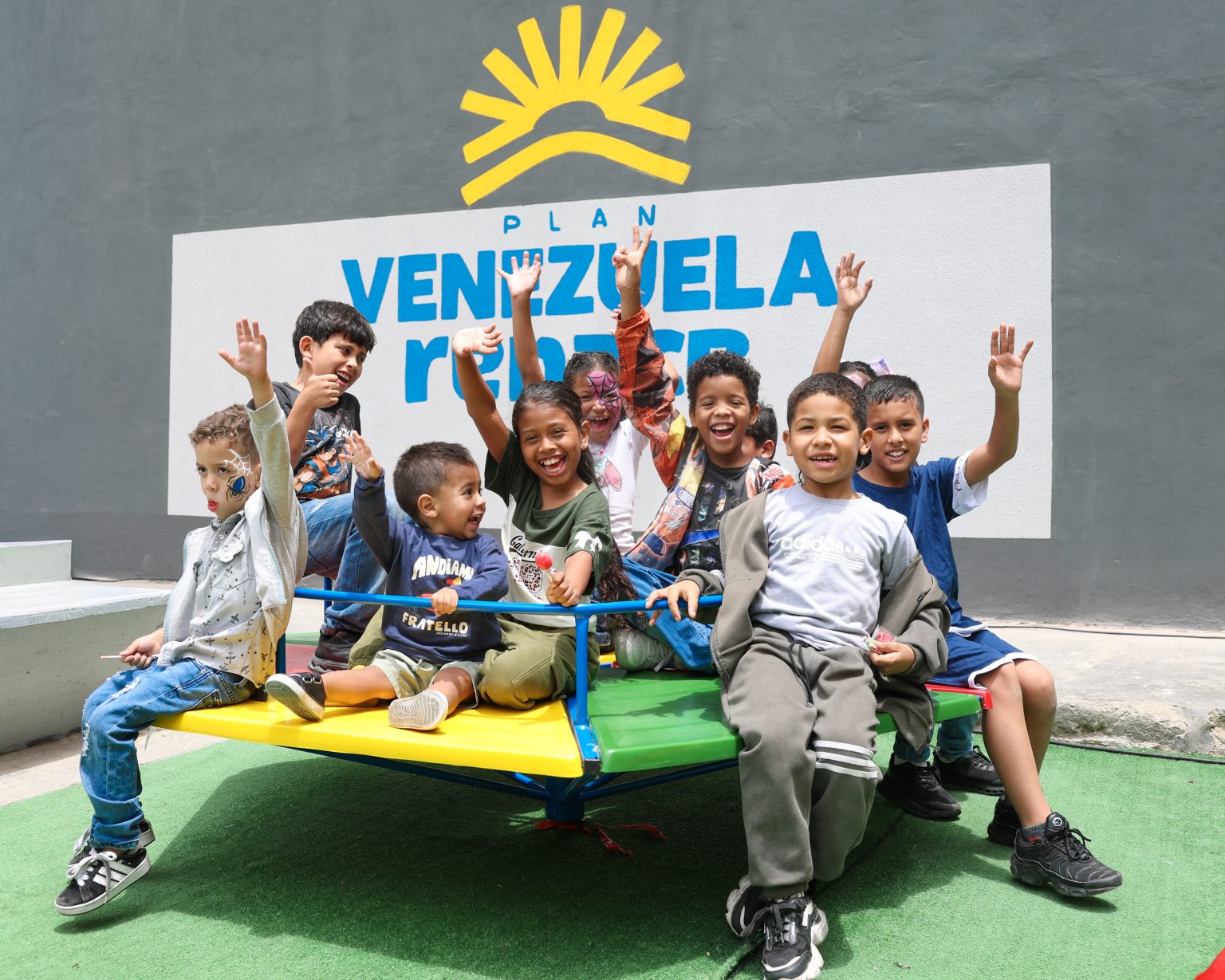 Presidenta Delcy Rodríguez entregó 339 viviendas rehabilitadas