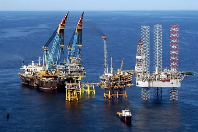 Chevron duplicará sus plataformas de extracción en Venezuela