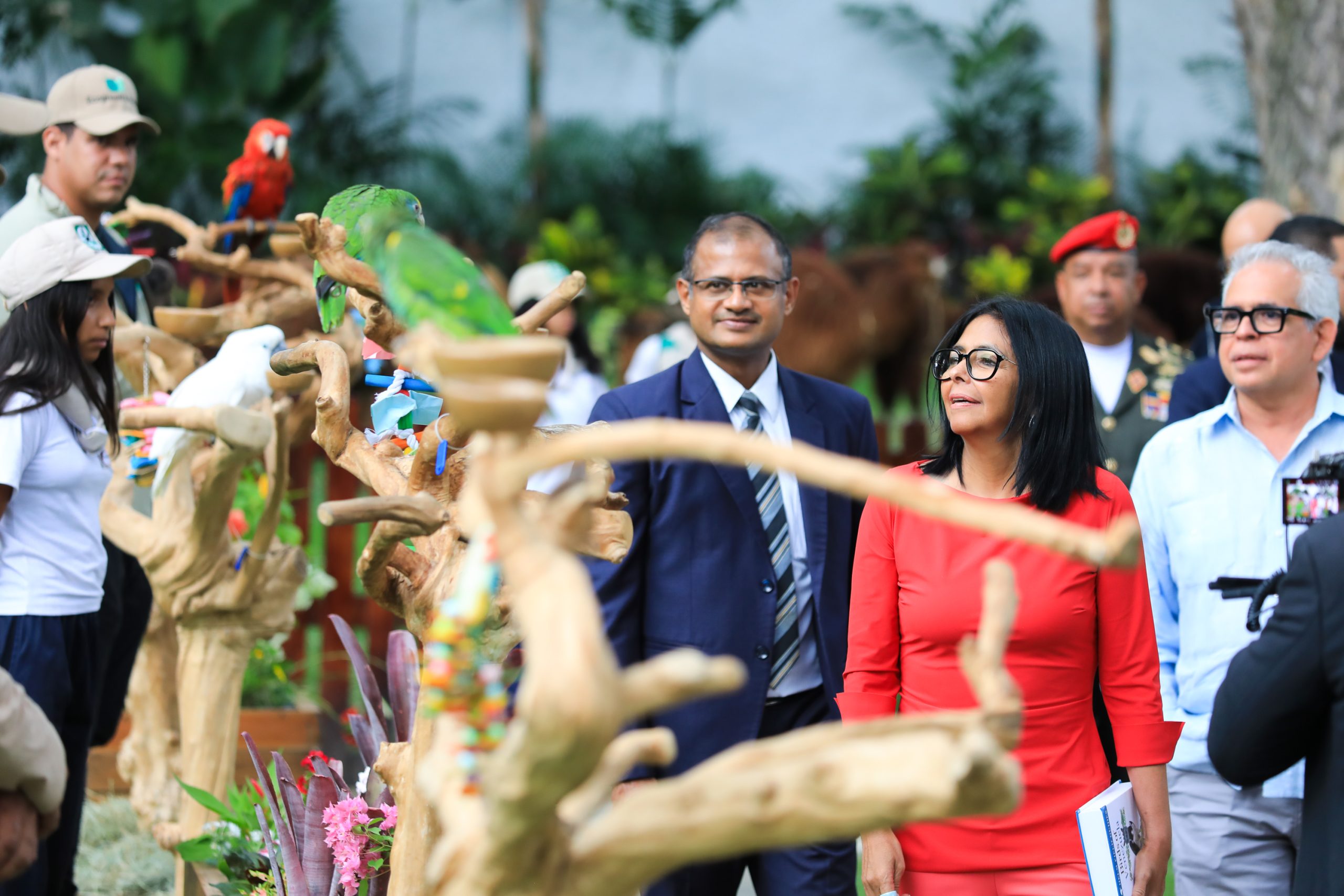 Presidenta Delcy Rodríguez firma acuerdo con Centro Greens de la India para repotenciar zoológicos públicos en Venezuela