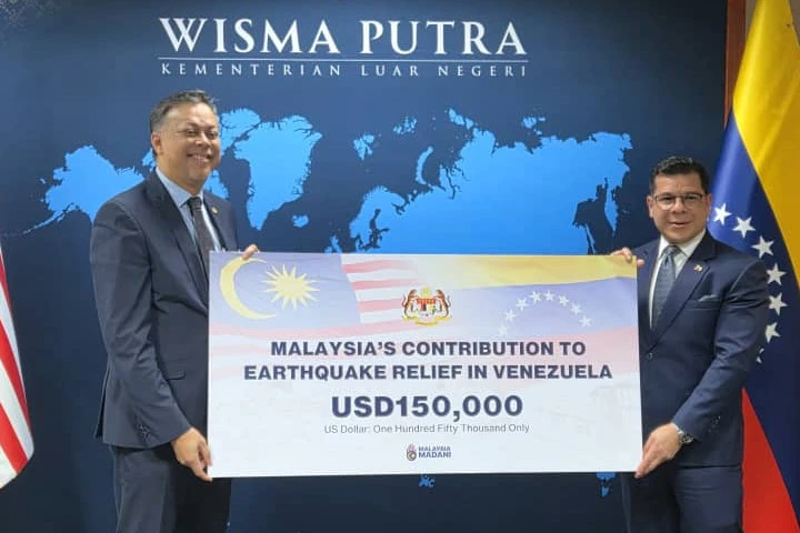 Venezuela recibió donación de Malasia para atender a afectados por sismos