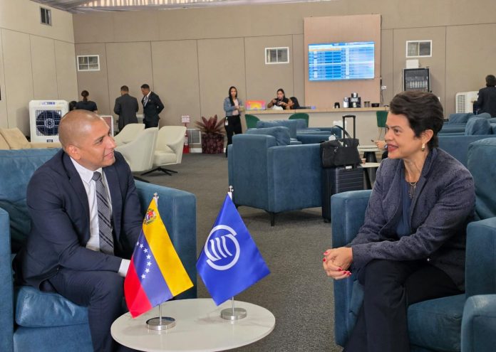 Venezuela recibió a la secretaria general de la AEC para impulsar la cooperación