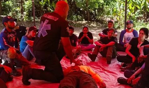 Guardianes del Pittier fortalecen capacidades de respuesta en curso de Rescate y Atención Prehospitalaria