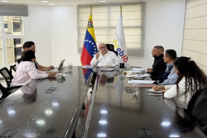 Defensoría del Pueblo promoverá mesa técnica para atender a pacientes hemofílicos