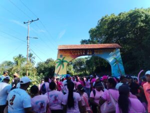 Ocumare de la Costa corre y camina 5K contra el cáncer de mama