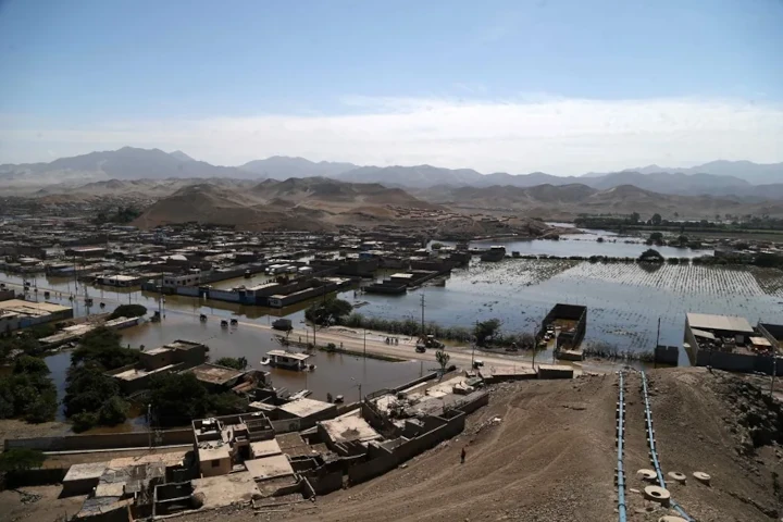 Perú aprueba inversión privada en obras preventivas contra efectos de El Niño