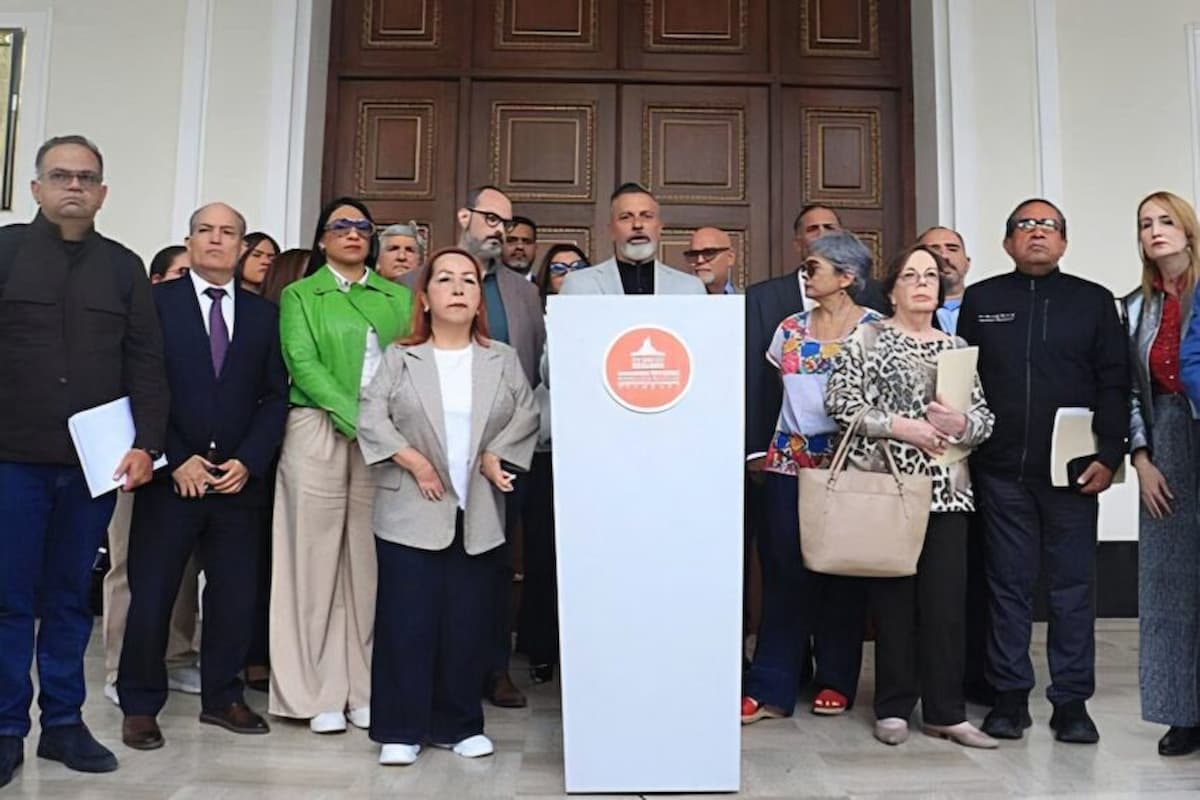 Poder Legislativo abre convocatoria para cargos en el TSJ