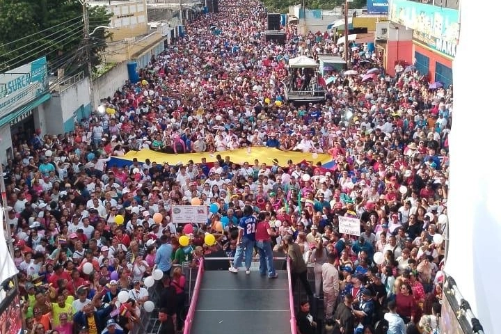 Pueblo de Carabobo se desborda en Guacara para recibir a la presidenta Delcy Rodríguez