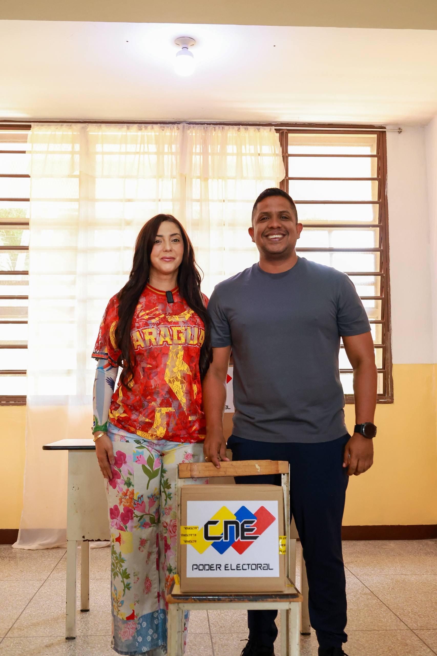 ‎Gobernadora Joana Sánchez participó en II Consulta Popular Nacional 2026 en Aragua